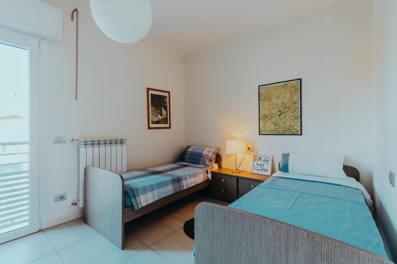The Attico Lägenhet Padenghe sul Garda Exteriör bild